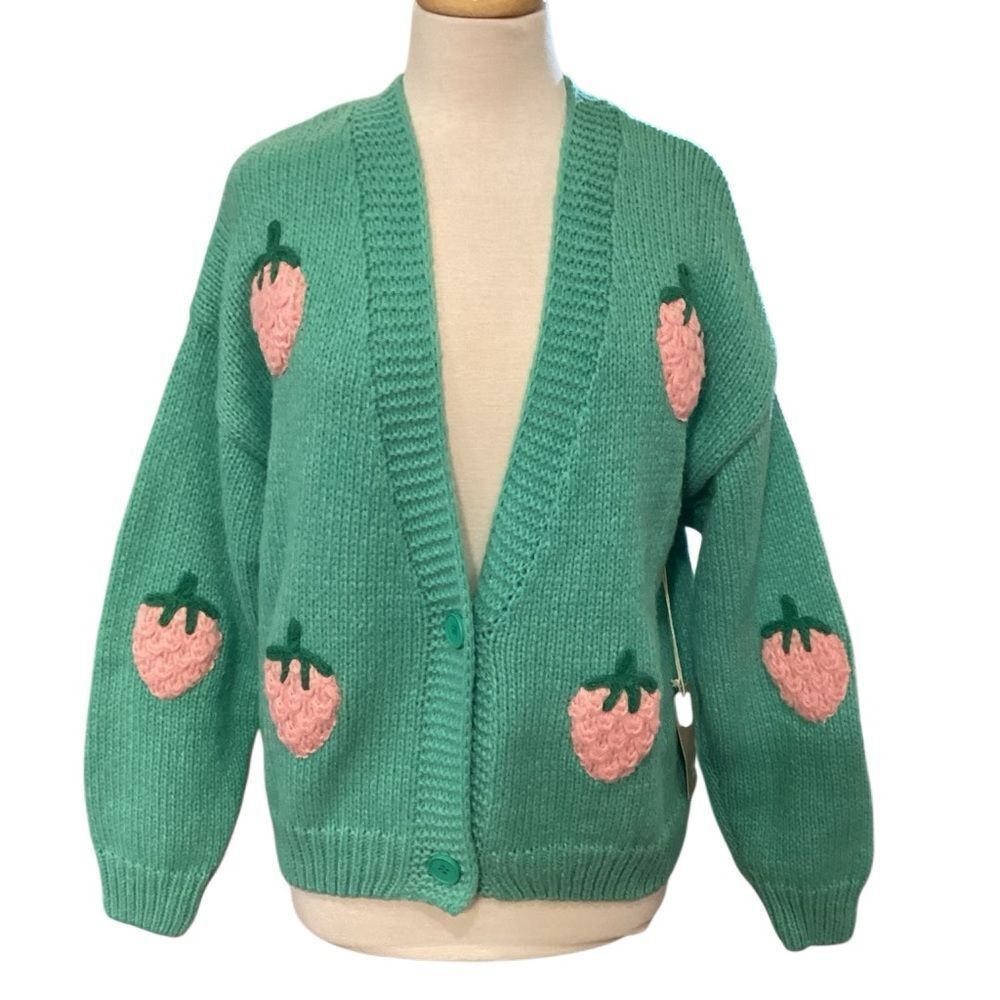 NWT Luna Ivy Chunky Green Strawberry 🍓 Cardigan Size M - Picture 7 of 15